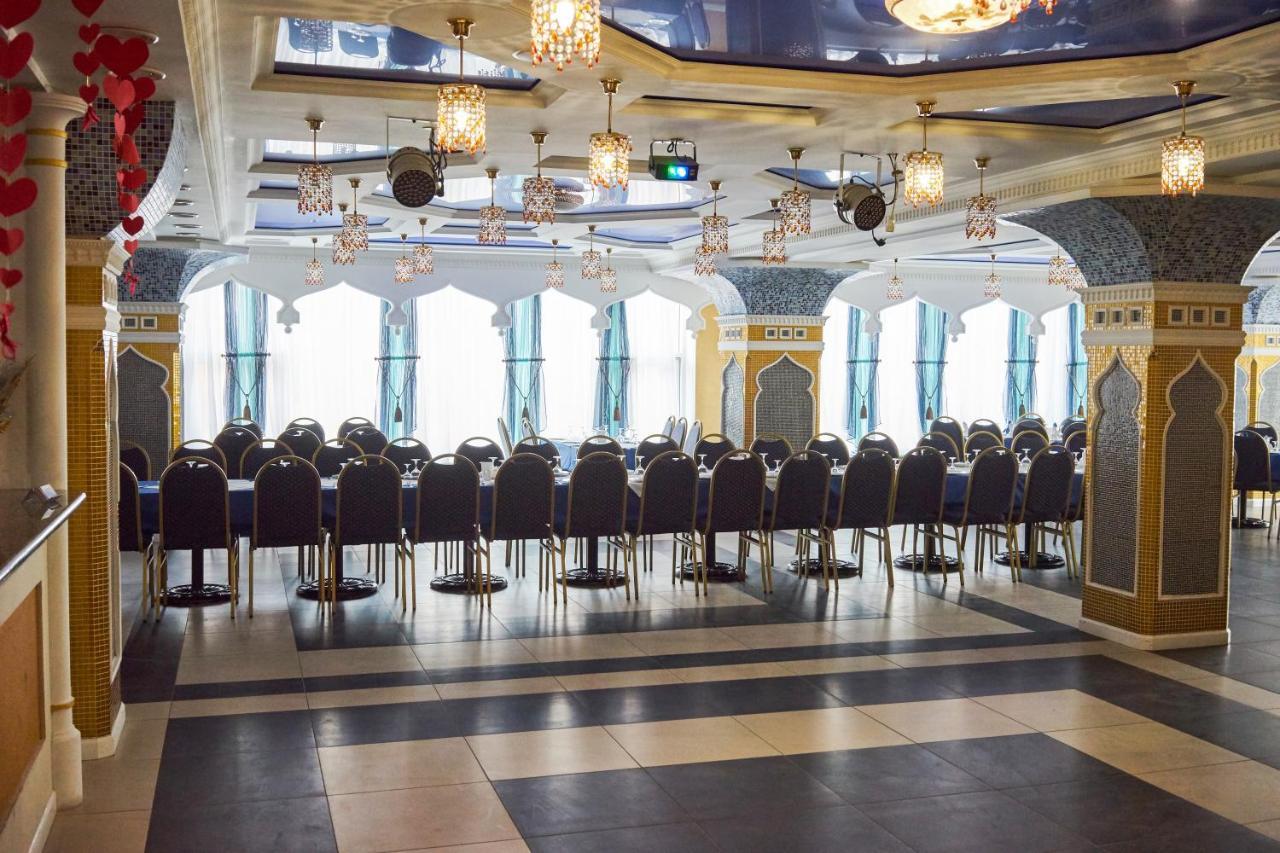 Hotel Східний Berezhany Exteriér fotografie