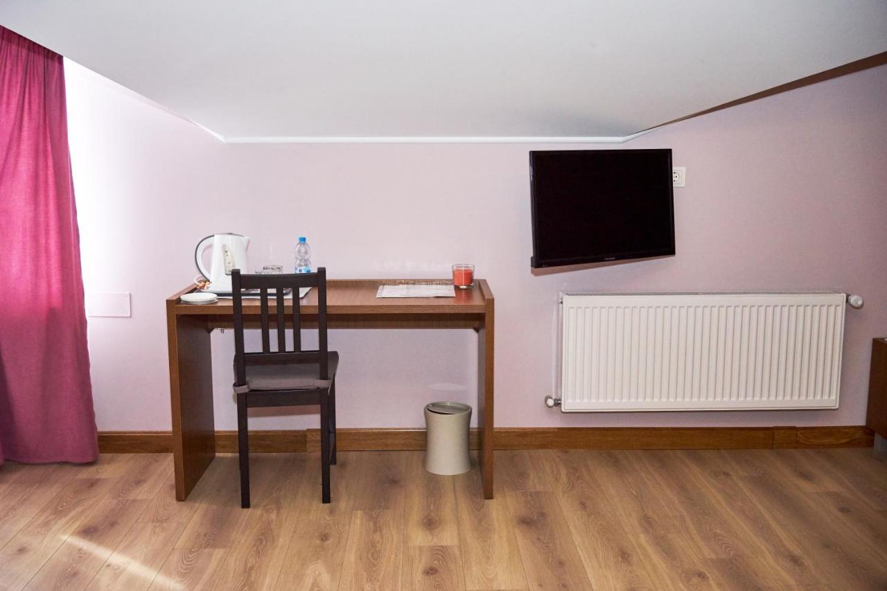 Hotel Східний Berezhany Exteriér fotografie